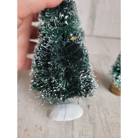 Dept 56 snow flecked tree set Village accessories Xmas - Picture 6 of 8